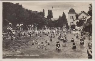 Budapest III. Csillaghegy, Árpád strandfürdő