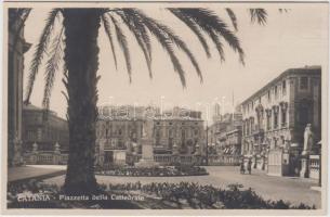 Catania, Piazzetta della Cattedrale / Cathedral's square