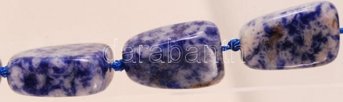 Szodalit nyakék szemüvegtokban, h: 45 cm /
sodalite necklace