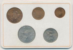 Nagy-Britannia 1968-1971. 1/2P, 1P, 2P, 5P, 10P sor eredeti tokban T:1 Great Britain 1968-1971. 1/2 Penny + 1 Penny + 2 Pence + 5 Pence + 10 Pence "Britains First Decimal Coins" T:UNC