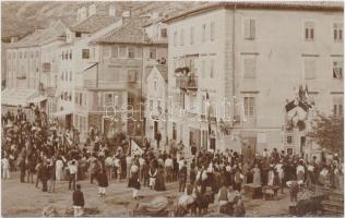 1909 Senj, Zengg; zászlószentelés / flag inauguration, shops, photo