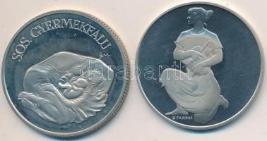 1990. 100Ft "SOS Gyermekfalu" + 1981. 100Ft "FAO" eredeti tokban, tanúsítvánnyal...