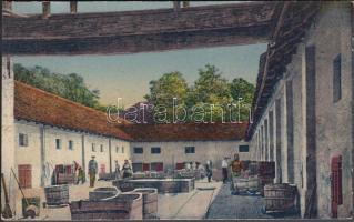 Ruszanda fürdő, fürdő udvar / spa, court yard