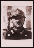 cca 1930 Rohamrendőr fotója, Későbbi nagyítás 9x13 cm