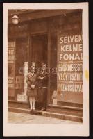 cca 1925 Kovald vegytisztító fotólap