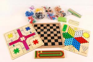 50 Game compendium, társasjáték gyűjtemény fémdobozban, 30×30