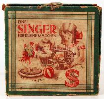 Kis fém Singer varrógép eredeti dobozában