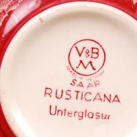 2 db Woodland tálka, és 2 db V&B csésze, jelzett, levonóképes, egyiken hajszálrepedés