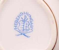 Herendi Viktória-mintás szívecskés ékszerdoboz, apróbb lepattanással a rózsán, kézzel festett, jelze...