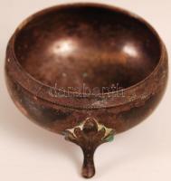 Antik fém fűszertartó levélmotívumos lábakkal, m: 3 cm, d: 5 cm