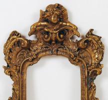 Öntött réz képkeret puttó díszítéssel és növényi motívumokkal, belső: 19x9,5 cm, külső: 33x18 cm