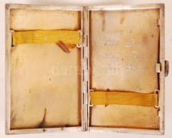 Monogramos ezüst (Ag.) cigaretta tálca, cizellált, jelzett, mesterjeggyel, nettó:72,4 g, 8×5,5 cm