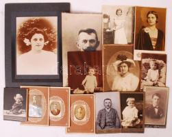 cca 1900-1910 Régi keményhátú és portréfotók, 14 db, 6x8 és 13x18 cm közötti méretekben