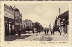 Mohács, Fő utca, Hősi emlékmű, Rosenthal László