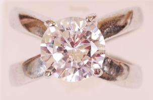 Bizsu gyűrű átlátszó kővel díszítve, méret: 57