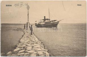 Siófok, Móló, a Helka gőzös; Sámuel Adolf kiadása (apró lyuk / pinhole)