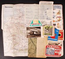 cca 1930 Magyar és külföldi hotelek, városok képes ismertető füzetek, képeslapok, néhány sérült hotelcímke. / Hotels, cities picture tourist guides and maps