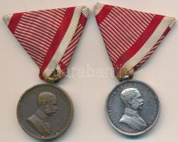 1914. "II. osztályú Ezüst Vitézségi Érem" Ag kitüntetés fémjel nélkül, eredeti mellszalagon. Szign.: Tautenhayn + 1914. "Ferenc József Bronz Vitézségi Érem "Der Tapferkeit" Br kitüntetés eredeti mellszalaggal. Szign.: Tautenhayn T:2,2- Hungary 1914. Medal for Bravery II class, "Der Tapferkeit" Ag decoration without hallmark, with original ribbon. Sign: Tautenhayn + 1914. "Franz Joseph Medal for Bravery bronze" Br medal with original ribbon. Sign: Tautenhayn C:XF,VF