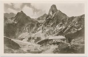 3 db vegyes felvidéki városképes lap / 3 mixed postcards from Upper Hungary