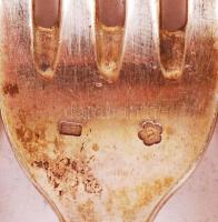 4 db ezüst (Ag.) monogramos villa, jelzett, mesterjeggyel, nettó:310 g / Silver forks