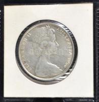 34db-os ezüst fémpénz tétel (2db kivételével) ausztrál, bahamai, bahreini, bermudai, brazil és canad...