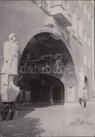 cca 1940 Kerny István (1879-1963): Szeged, hősök kapuja, katonai emlékmű, jelzetlen feliratozott kép...