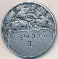 1941. "Magyar Királyi Testnevelési Főiskolai Sport Club 1925" fém díjérem (30mm) T:2