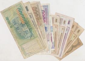 59db-os vegyes, külföldi bankjegy tétel, jó darabokkal T:vegyes
59pcs of various banknotes with good...