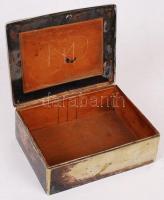 Fém tálcák (egyik ón), tálkák és doboz, köztük Berndorf, Cristofle, összesen:5 db