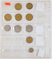 105db-os vegyes magyar és külföldi fémpénz gyűjtemény 7 berakólappal rendelkező albumban T:vegyes