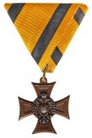 1890-1918. "Katonai Tiszti Szolgálati Jel III. osztálya" 25 év szolgálat után, mellszalaggal T:2 Hungary 1890-1918. "Military Long Service Cross III class" for officers for 25 years service, with ribbon C:XF NMK 147.