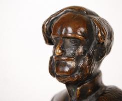 Jelzés nélkül: Széchenyi István. Bronz, ónix talapzaton, m:29 cm