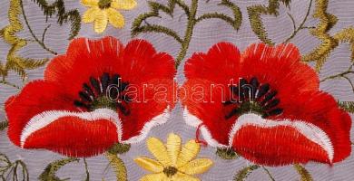 Gépi hímzéses asztali terítő, 84x36 cm