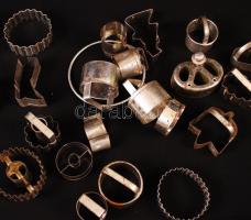 Sütőforma tétel, fém, több mint 50 db