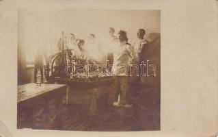 K.u.k. Mariners, soda water filling, photo (EK)