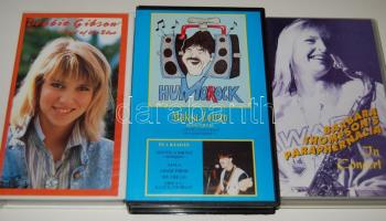 3 db zenés videokazetta (benne Maksa Zoltán kazettája)