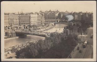 Vienna, Wien I. Franz-Josefs-Kai, Salztorbrücke / quay, bridge, tram, automobile (b)