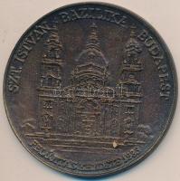 1983. "Szent István Bazilika felújítása" nagyalakú öntött Br emlékérem dísztokban, szign.:...