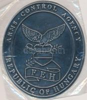 DN "Fegyverzet Ellenőrzési Hivatal" lemezérem (92x81mm) T:1 Hungary ND "Arms Control Agency" metal medal (92x81mm) C:UNC