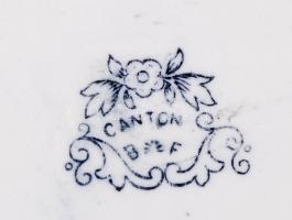 Canton süteményes tányér, máz hibával, kézzel festett, jelzett, d:18,5 cm