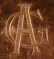 Ezüst (Ag.) tálca, gravírozott, jelzett, mesterjeggyel(CH), karcolásokkal, 17×23 cm, nettó:173 g