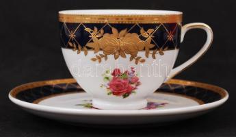 Hoffburg csésze matricás teáscsésze aljjal, kopásnyomokkal, jelzett, csésze m: 7 cm, d: 9 cm, tál d:...