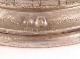 Ezüst (Ag.) talpas kínáló, jelzett, mesterjeggyel (MS), cizellált, csúnyán javított, m:16 cm, nettó:...