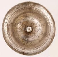 Ezüst (Ag.) talpas kínáló, jelzett, mesterjeggyel (MS), cizellált, csúnyán javított, m:16 cm, nettó:...