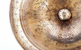 Ezüst (Ag.) talpas kínáló, jelzett, mesterjeggyel (MS), cizellált, csúnyán javított, m:16 cm, nettó:...