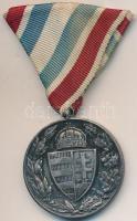 1929. Magyar Háborús Emlékérem "Pro Deo et Patria" kitüntetés mellszalagon T:2- Hungary 1929. Commemorative Medal for World War I, decoration with ribbon C:VF