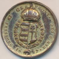 1687. "I. József koronázására" aranyozott Br emlékérem, szign.: Georg Hautsch (1664-1736) ...