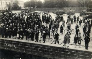 1928 Riga, people watching the visiting of the 2nd L.C.S. home fleet, photo