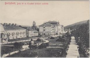 Bártfafürdő, Deák tér, Erzsébet királyné szálloda / square, hotel