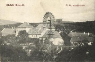 Ménes, Magyar királyi vincellér iskola / Vintner school